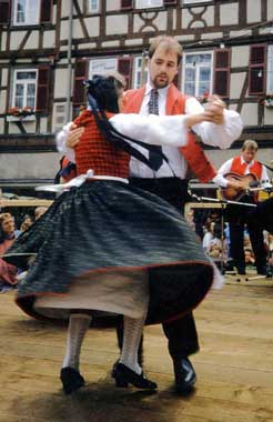 H1991-Herrenberg-Stadtfest-Bild44 - Volkstanzgruppe Herrenberg - Stadtfest in Herrenberg 1991